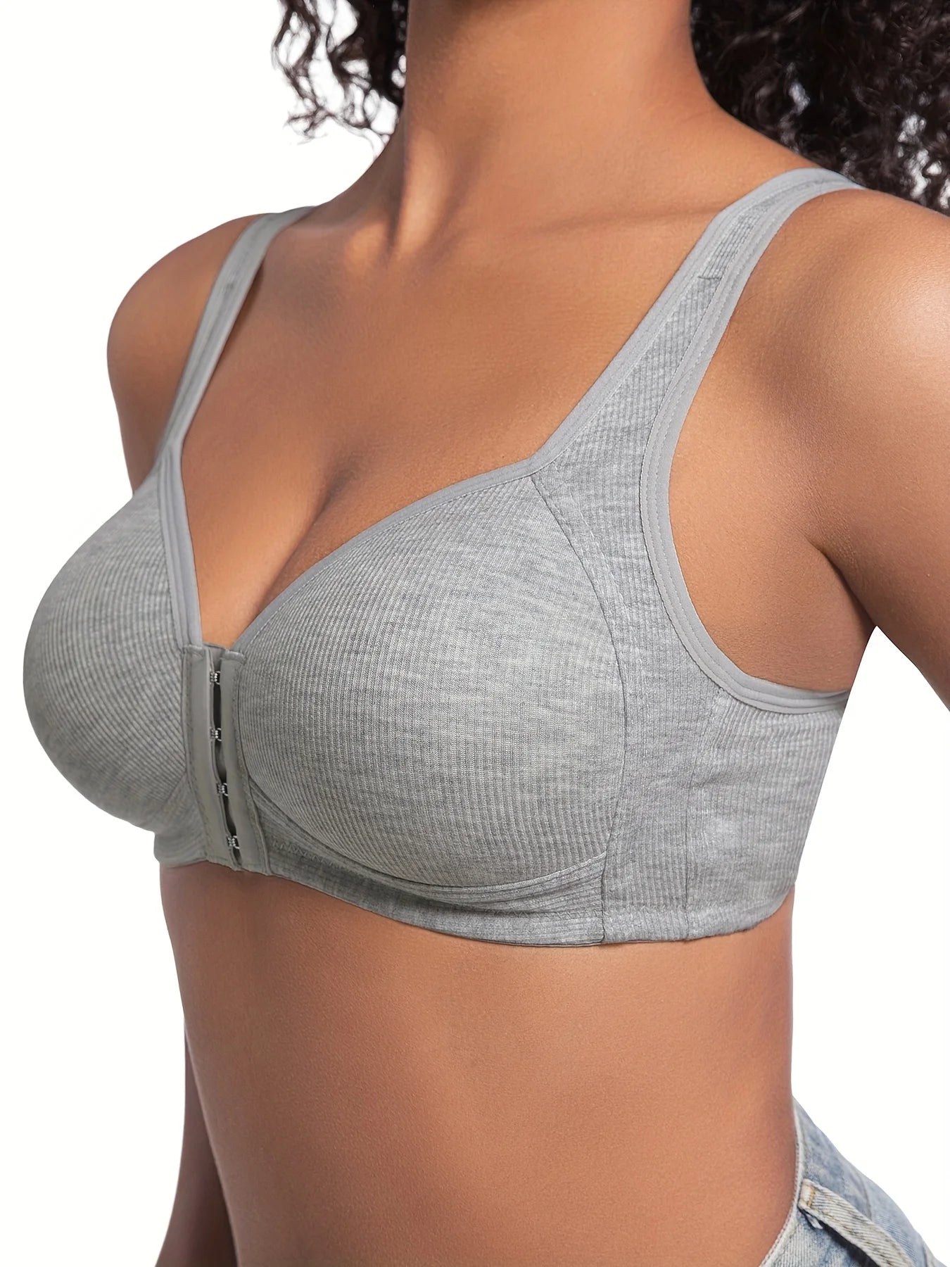 SoftFit Front Support Bra